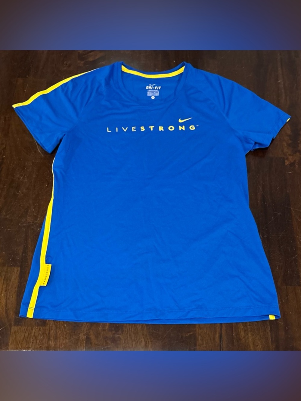 Nike Dri-FIT Blue Livestrong Athletic Shirt Women’s Size M